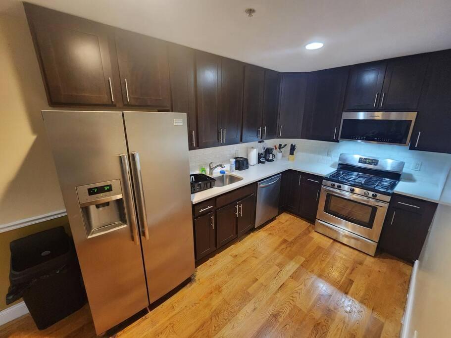 Classy 3 Bed Near Nyc With View! Apartman Union City Kültér fotó