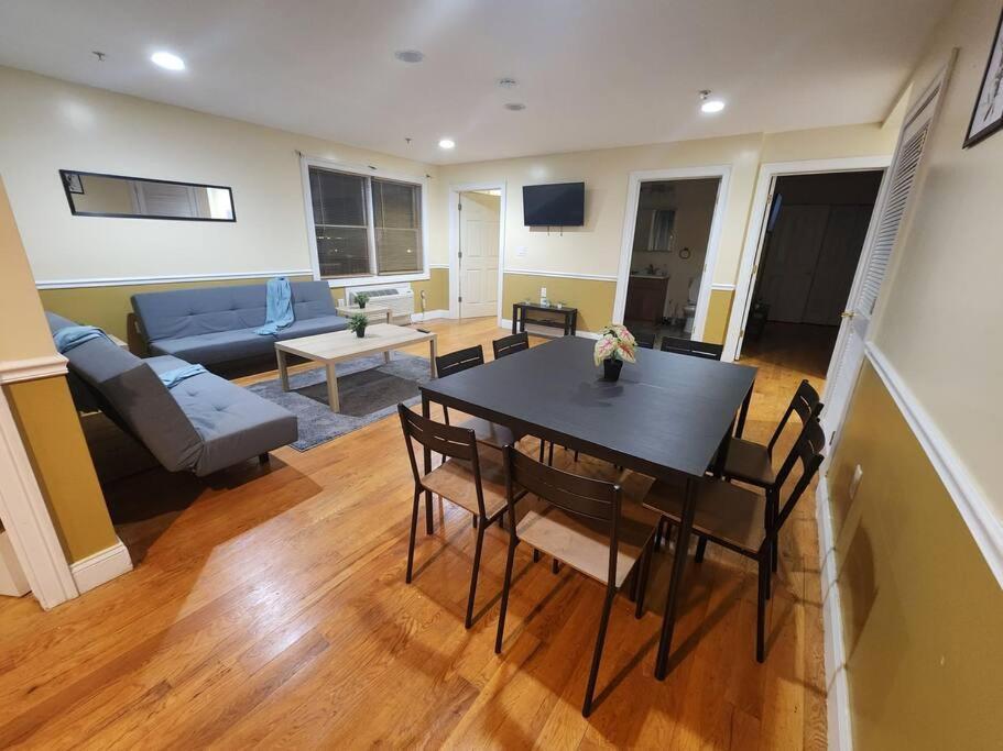 Classy 3 Bed Near Nyc With View! Apartman Union City Kültér fotó
